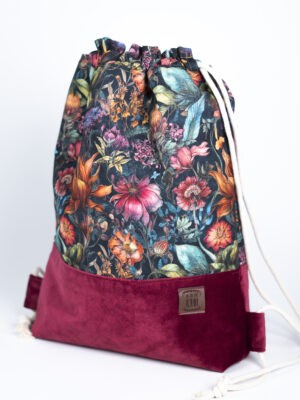 Kobiecy plecak w kwiaty kolorze magenta KWIATOWA ROZKOSZ