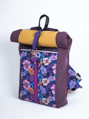 Fioletowy plecak damski w kwiaty PURPUROW FUZJA