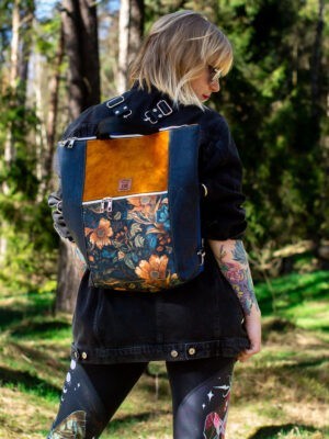 Plecak damski w kwiaty do pracy torebka z korka KWIATOWY OBRAZ