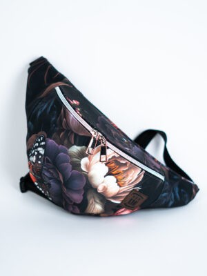 Czarna elegancka nerka damska saszetka w kwiaty róży OGRÓD O PÓŁNOCY