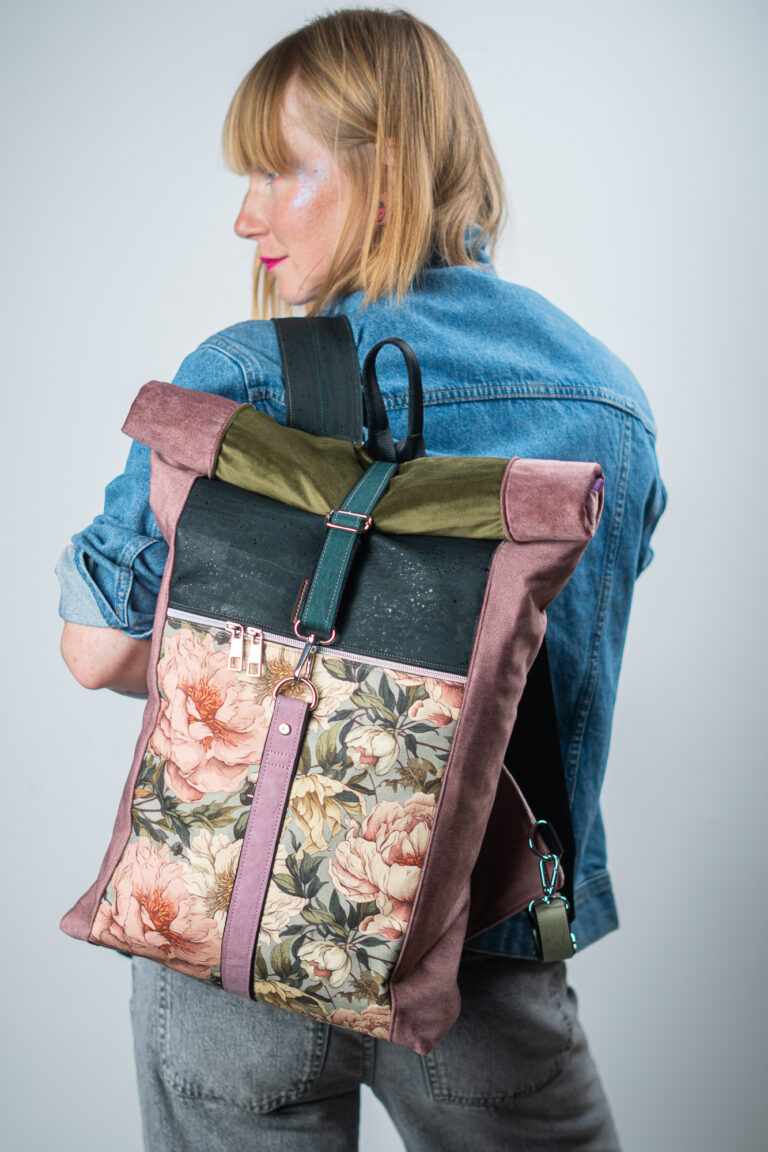 Kolorowy plecak damski do pracy | Plecak kurierski Co Tu Się Kroi